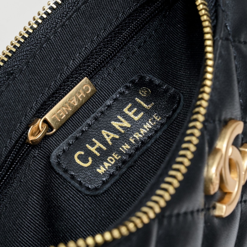 Ch**el hobo bags
